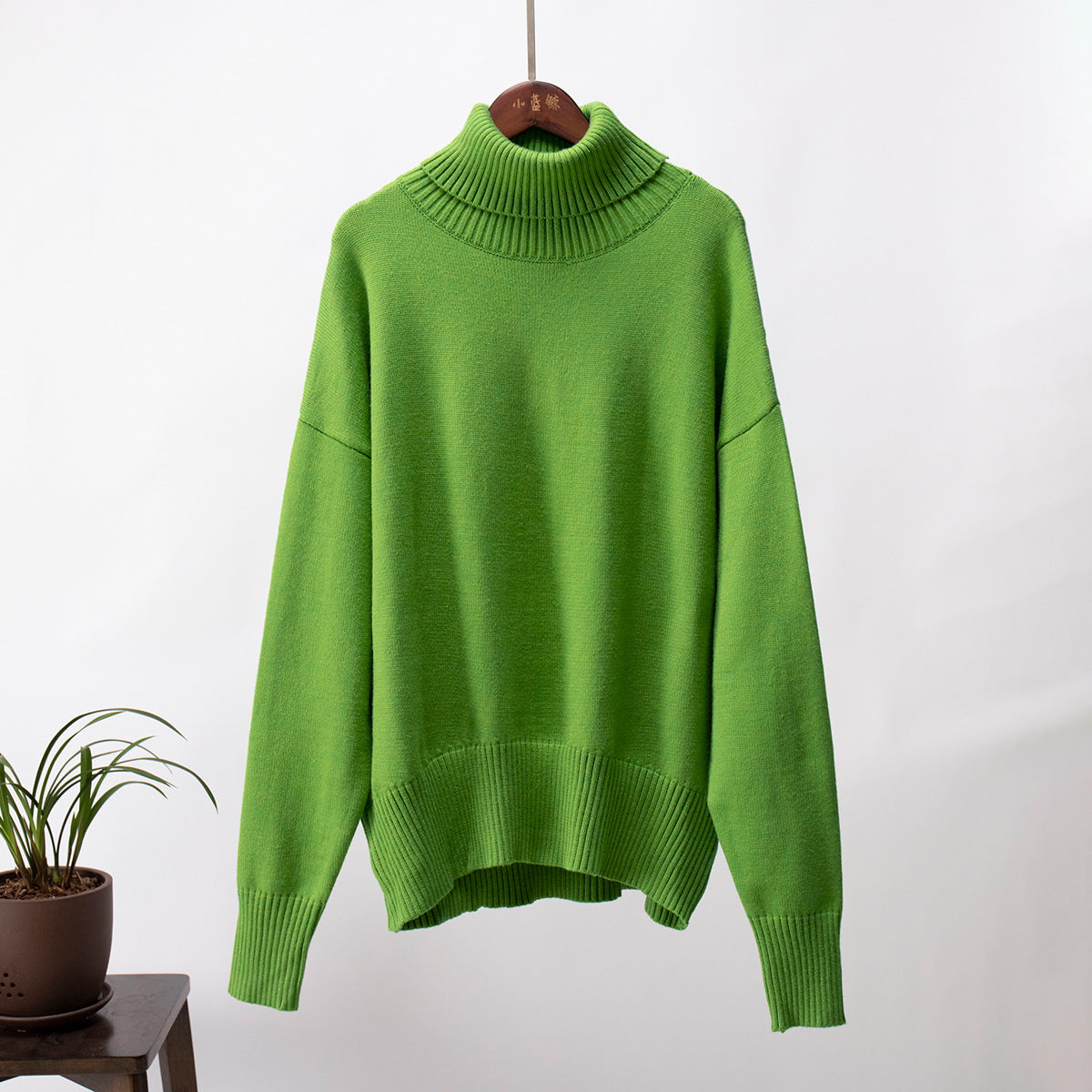 Isolde | Women’s Cashmere Blend Roll-Neck Jumper