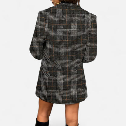 Quessina | Women’s Classic Coat – Houndstooth Timeless Sophistication